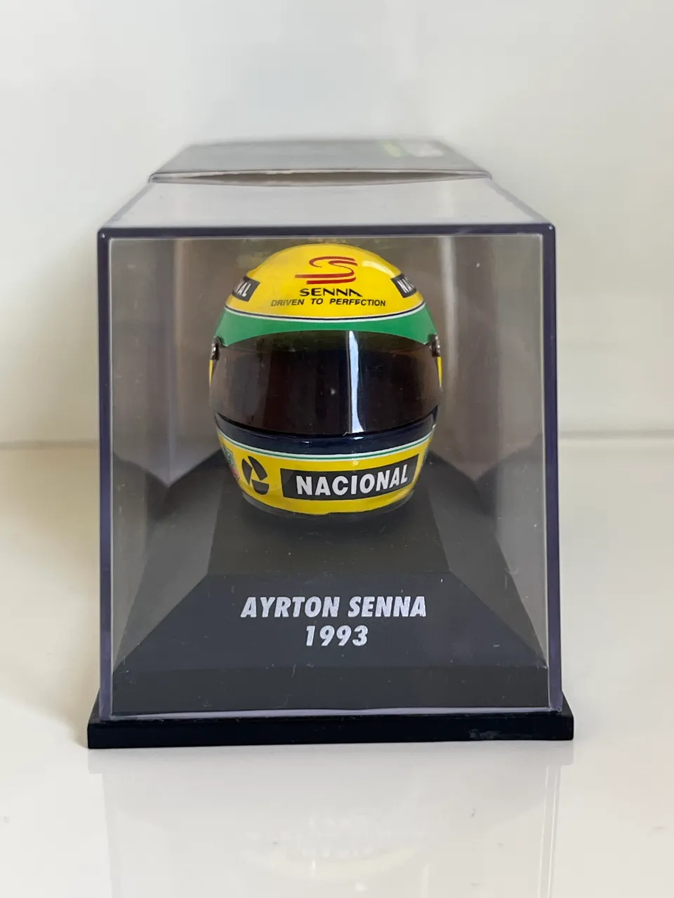 Ayrton Senna Capacete 1:8 Minichamps 1993 - Hobbies e coleções