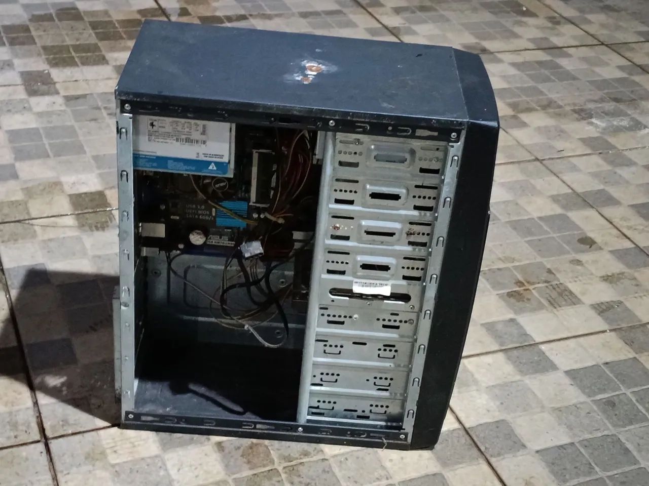 CPU Space BR Antigo para Retirada de Peças - Foto 2