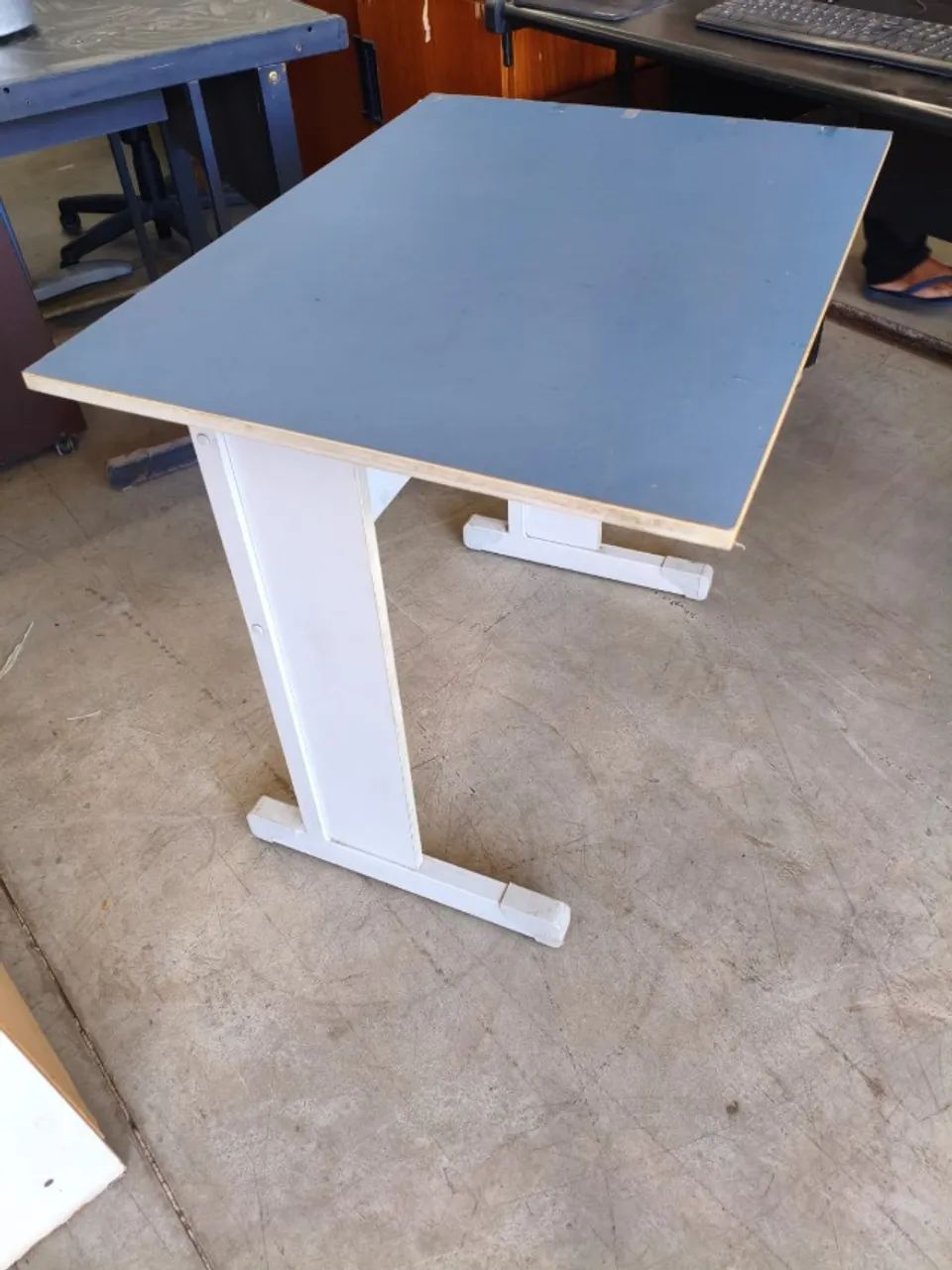Mesa azul - Foto 2