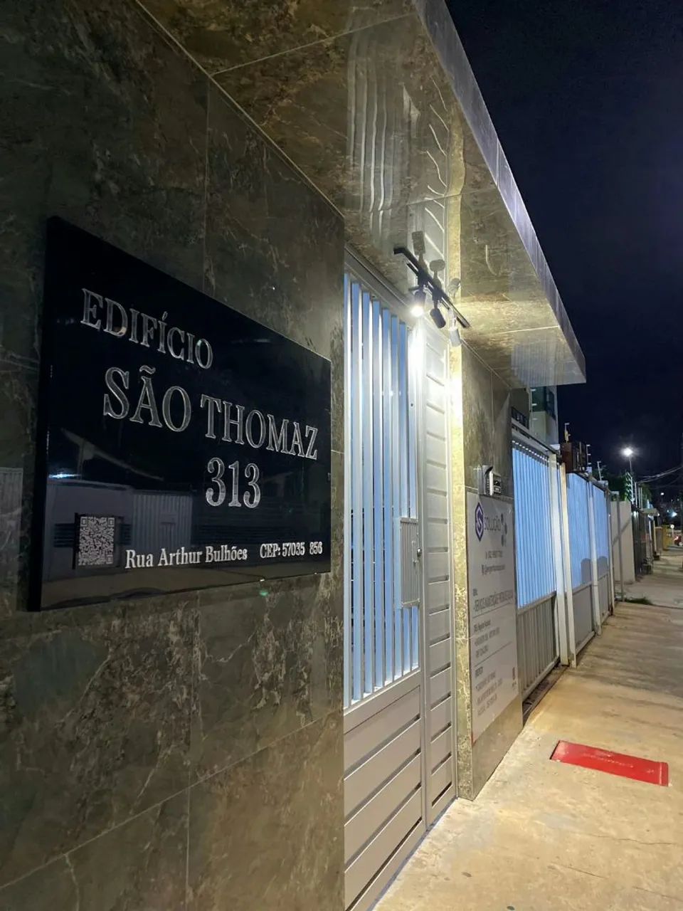 Apartamento Espaçoso e Bem Localizado na Jatiúca!