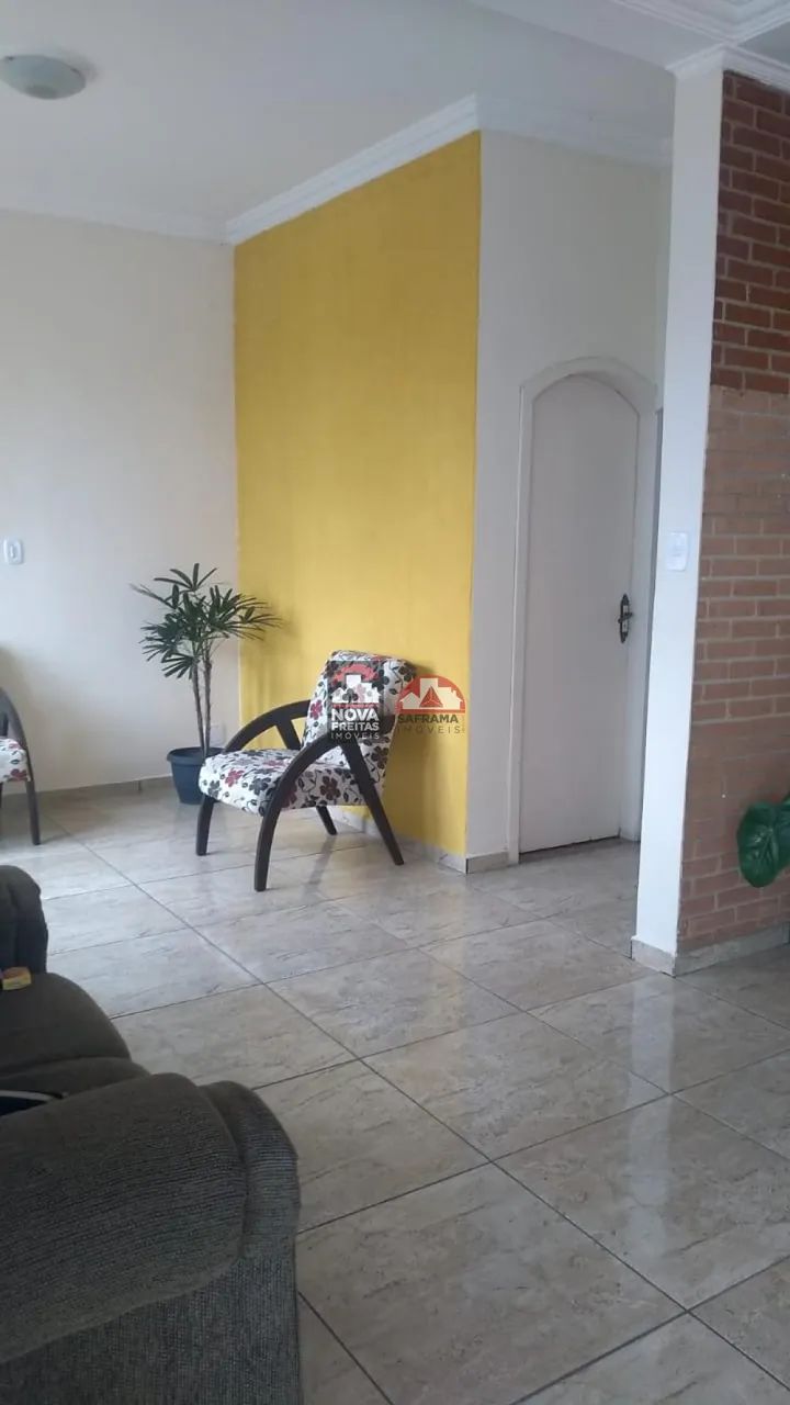 Casa Padrão em Pindamonhangaba - Foto 2