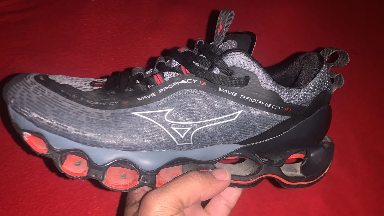 Mizuno prophecy 13 - Foto 4