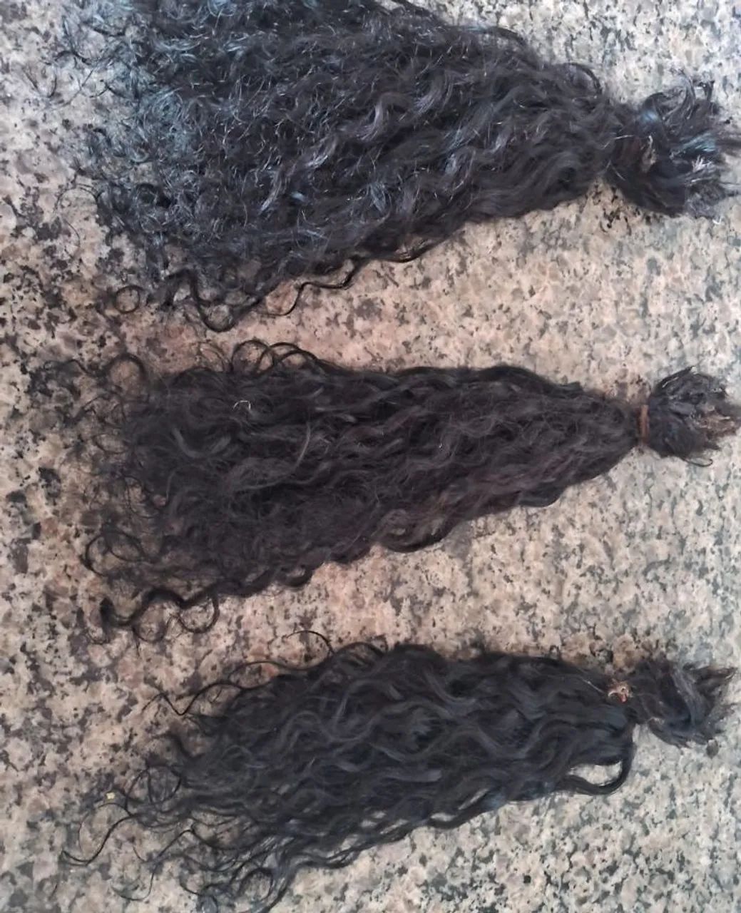 Vendo cabelo humano cacheado 