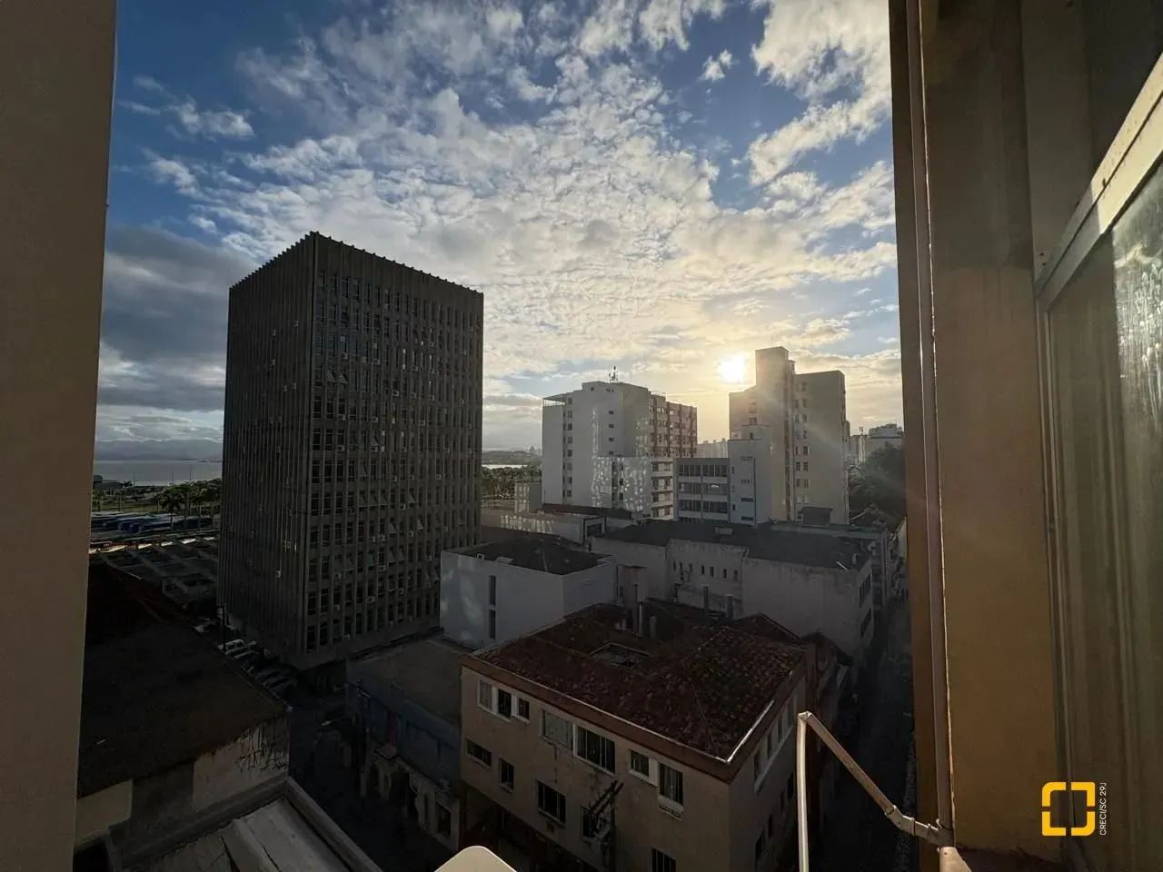 LINDA SALA À VENDA - CENTRO - FLORIANÓPOLIS - Foto 2