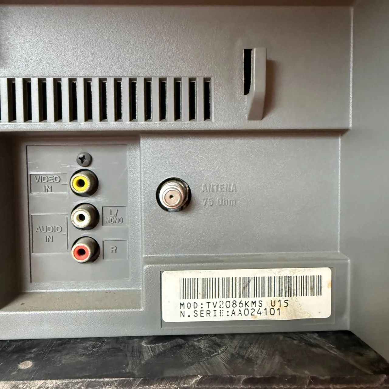 TV Tubo Toshiba Lumina 20 Polegadas Com Controle E Nota Fiscal - Foto 3