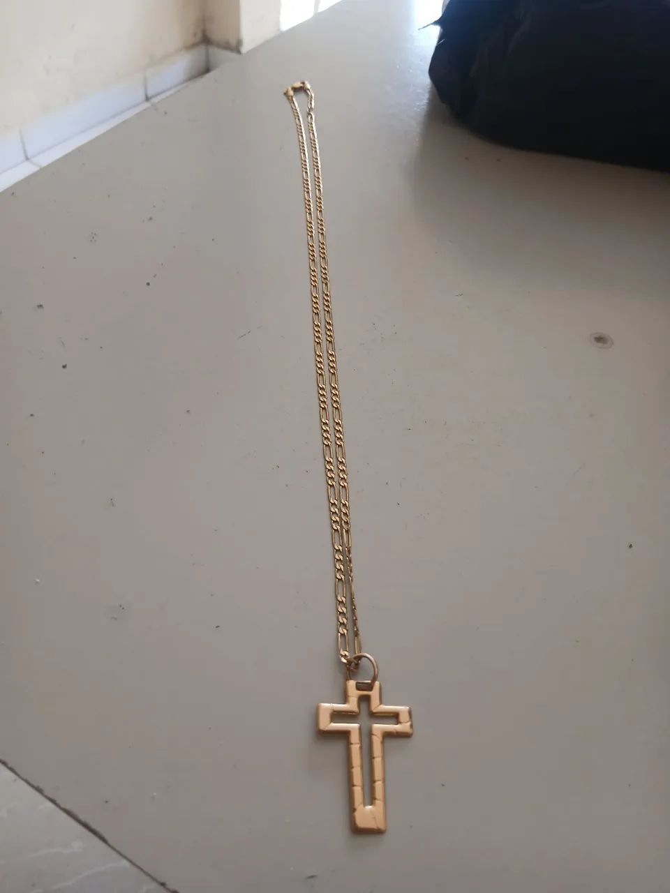 Cordão masculino roma