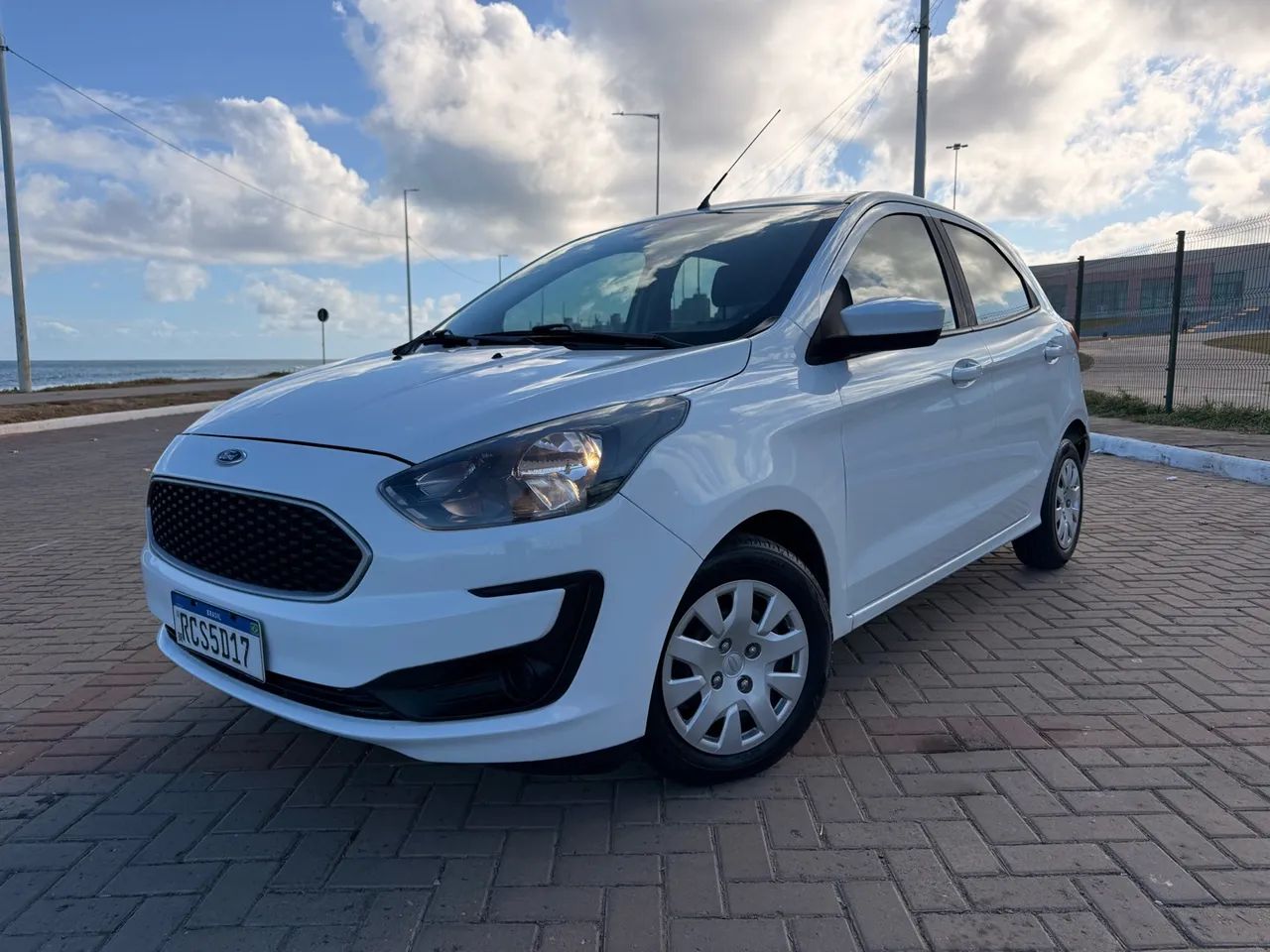 Ford Ka Ka 1.0 SE/SE Plus TiVCT Flex 5p 2021