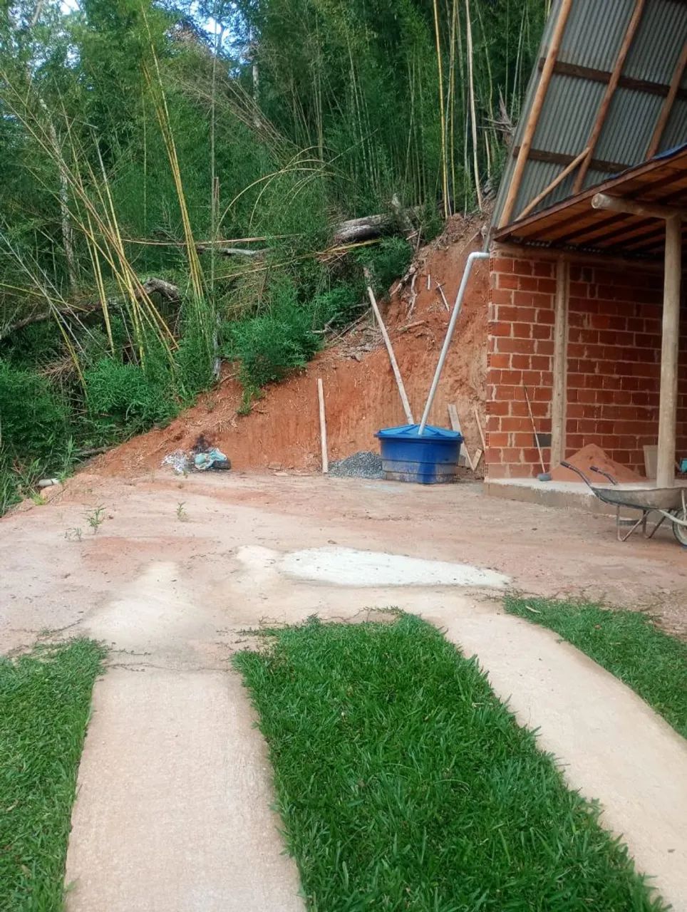 Vendo chalé em construção  - Foto 2