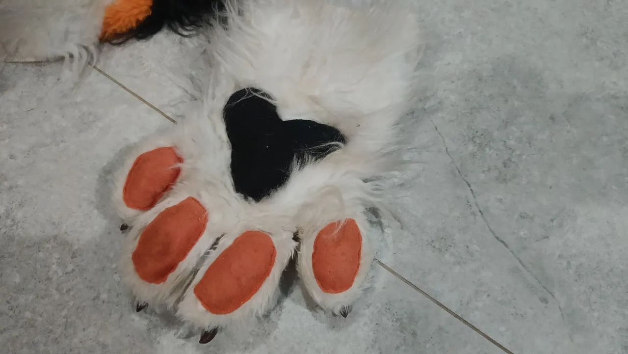 Fursuit partial (cabeça, patas e rabo)  de lobo/dragão - Foto 5