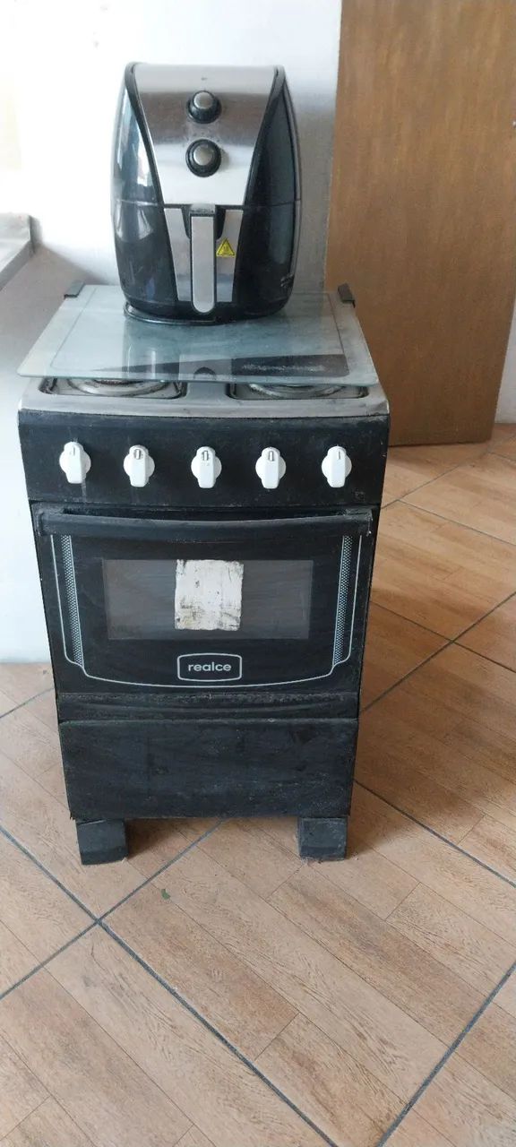  vendo  fogão 4 bocas  td funciona  normal  - Foto 2