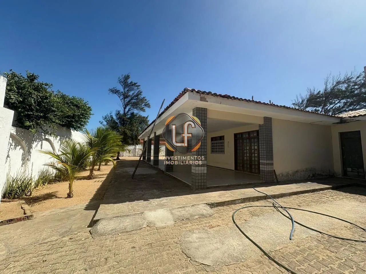 Casa Rústica apenas 500m da Praia da Sabiaguaba- 495m2 de terreno