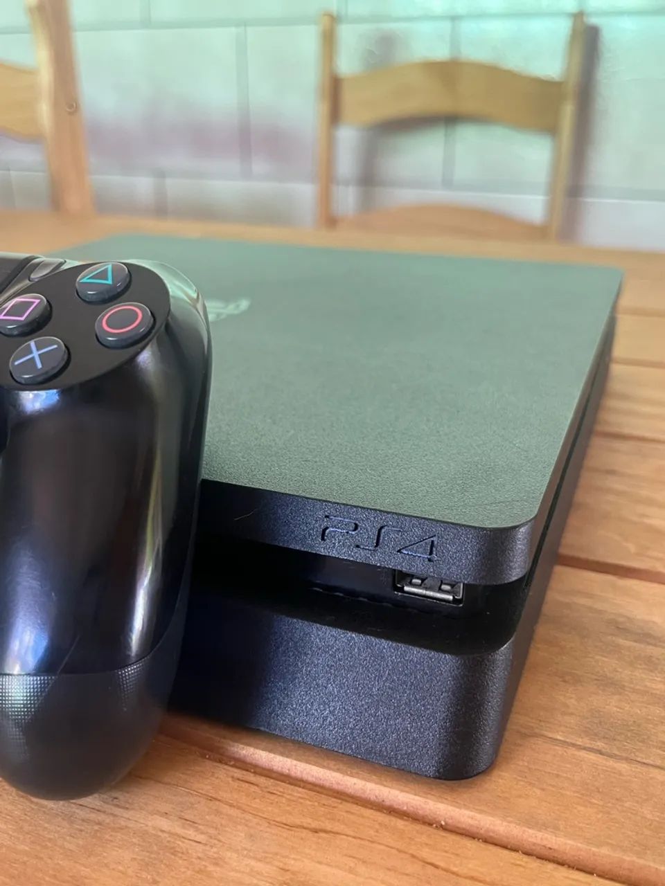PS4 Slim 500gb + 4 jogos  - Foto 2