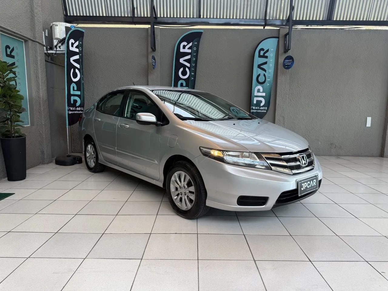 Honda City 1.5 LX 16V FLEX 4P AUTOMÁTICO 2013
