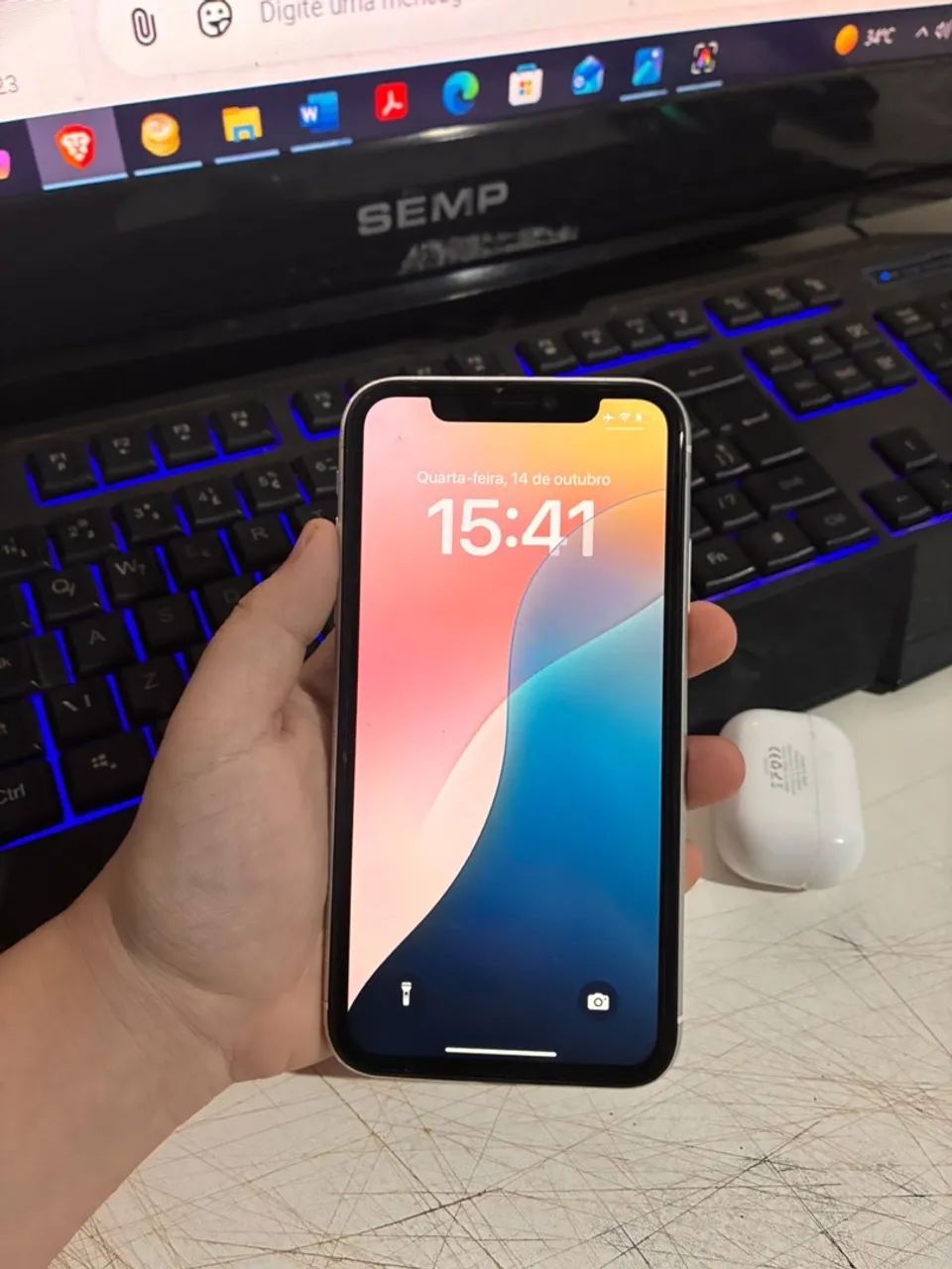 iPhone XR - Foto 2