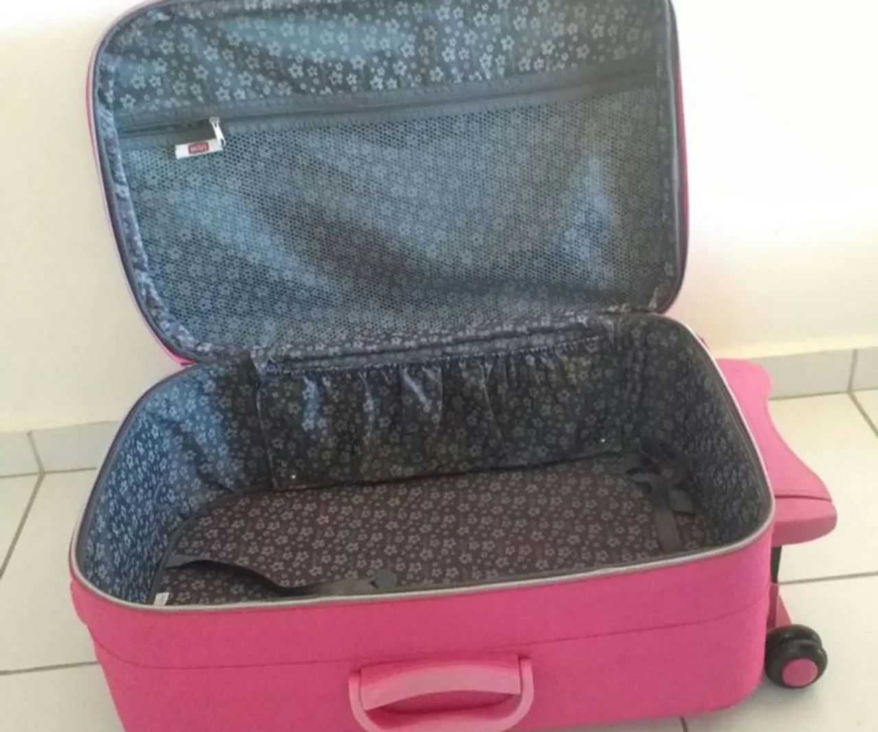 Mala de viagem Rosa G - Sestini - Foto 4
