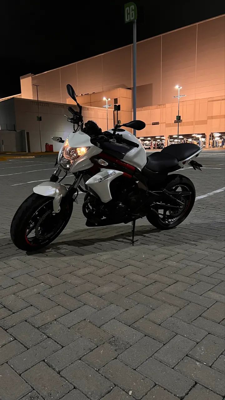 Kawasaki ER-6N 2014 ABS  - Foto 4