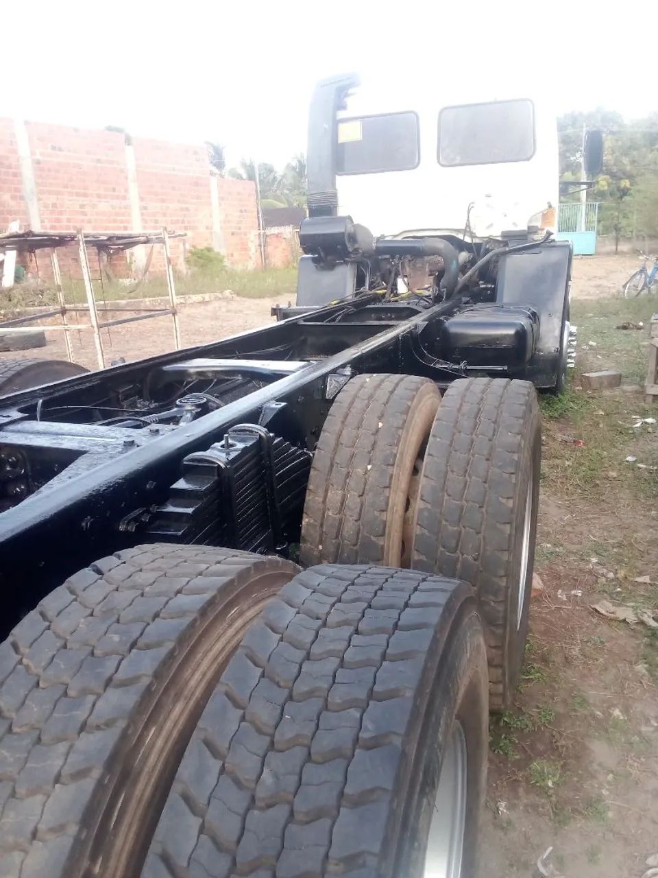 FORD CARGO 2425 - Foto 2