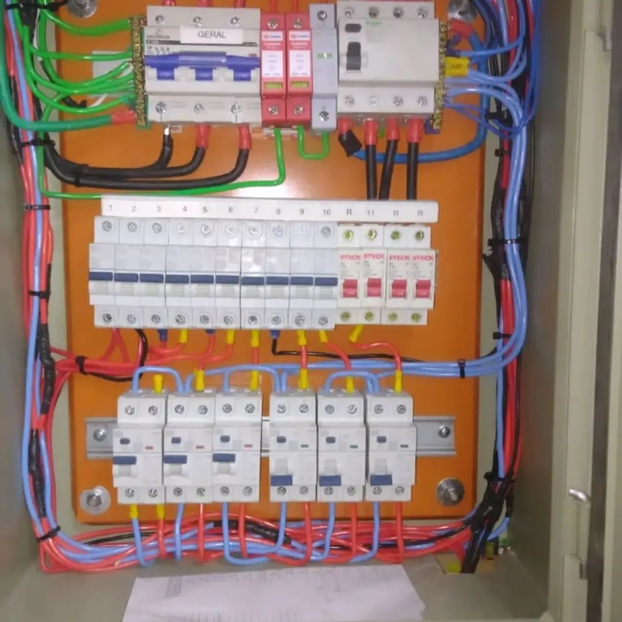 Serviços elétricos  - Foto 2