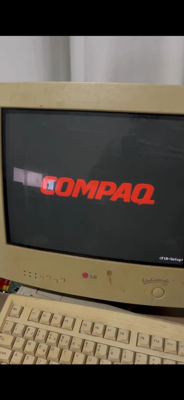 CPU Compaq Deskpro - Foto 2
