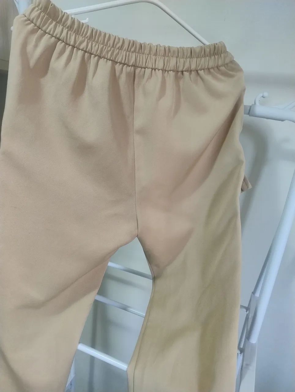 Calça cargo, com elástico na cintura  - Foto 3
