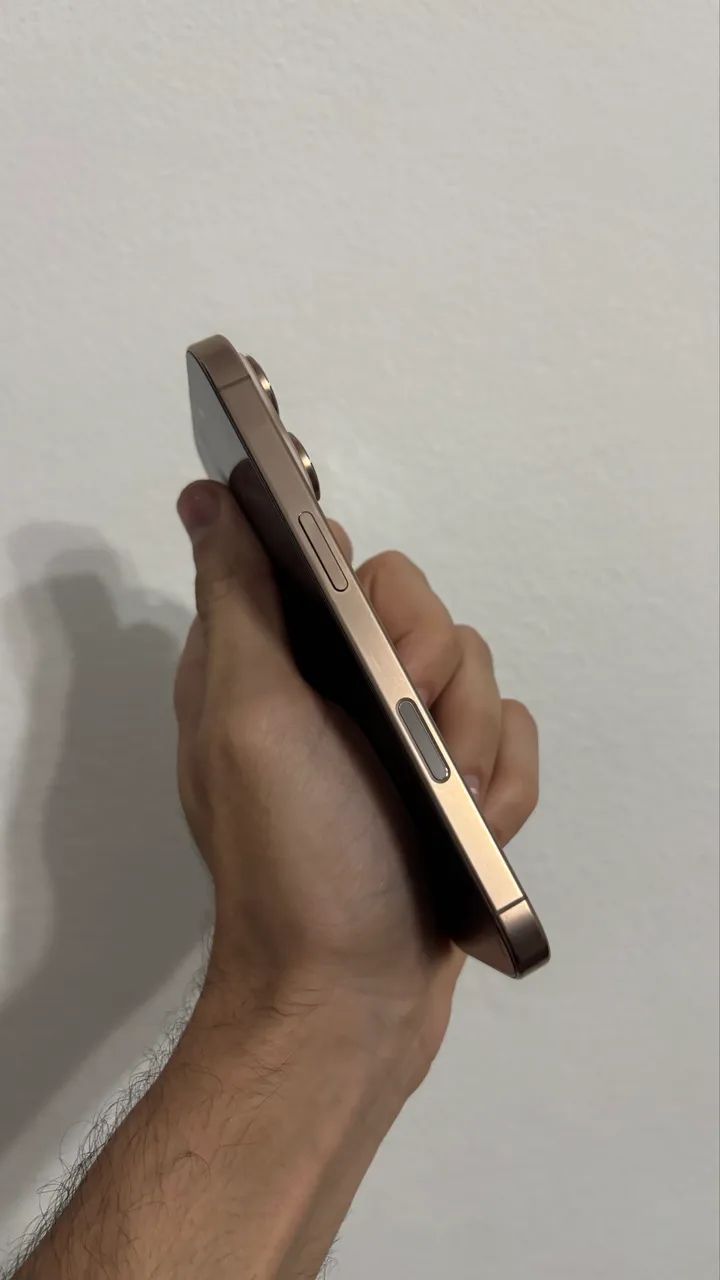 iPhone 16 Pro 512GB Desert 90% - Foto 2