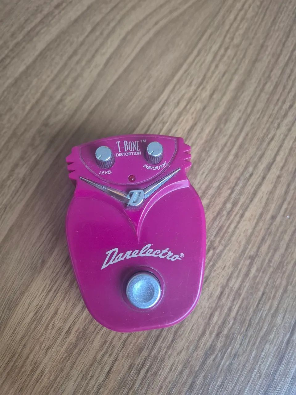 Pedal Danelectro T-Bone Distortion