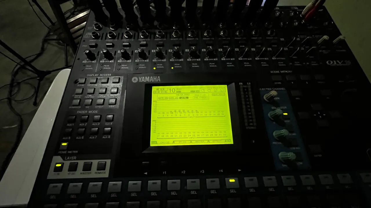 Mesa Yamaha 01v96 - Foto 3