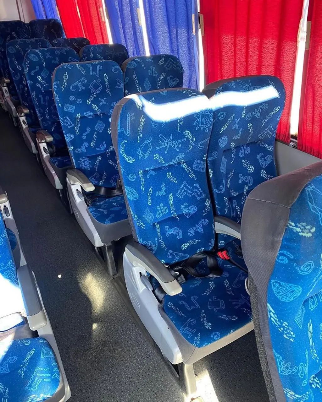 MICROÔNIBUS VOLARE W8 - Foto 5
