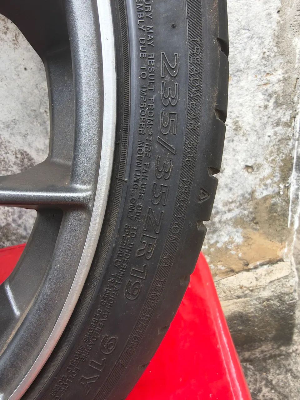 Vendo roda aro 19  - Foto 3
