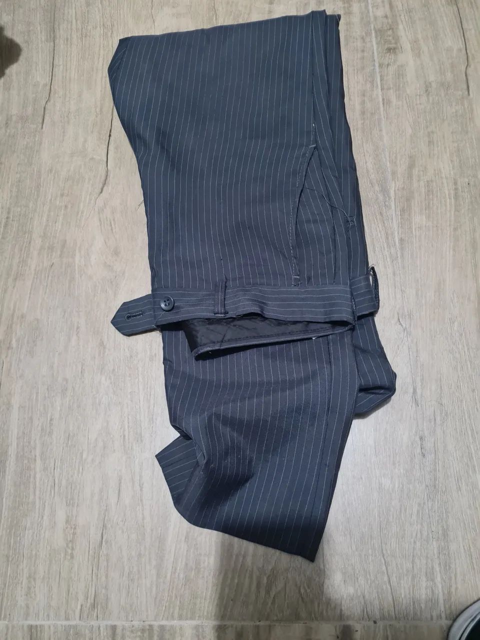 Terno completo 46M<br>Calça-40 - Foto 3