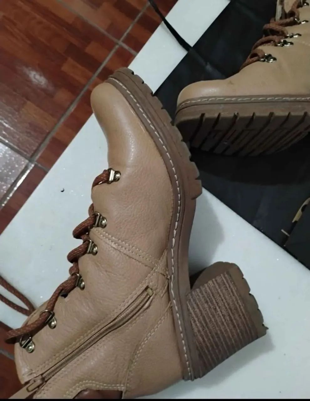 Bota de couro Dakota tamanho 40 - Foto 2