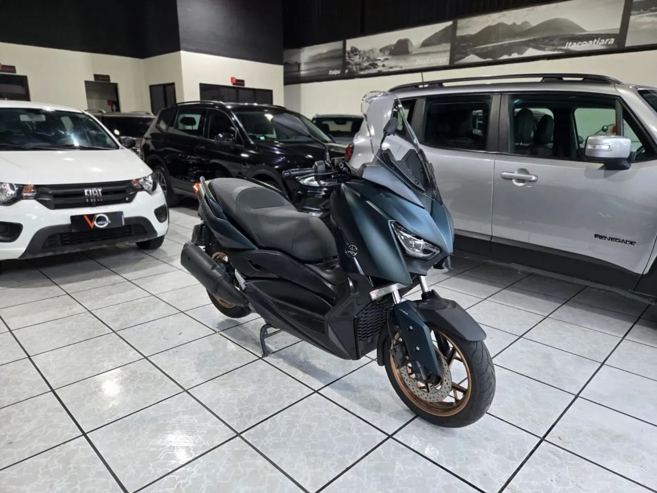 Yamaha Xmax 250 abs 2023 - Foto 3