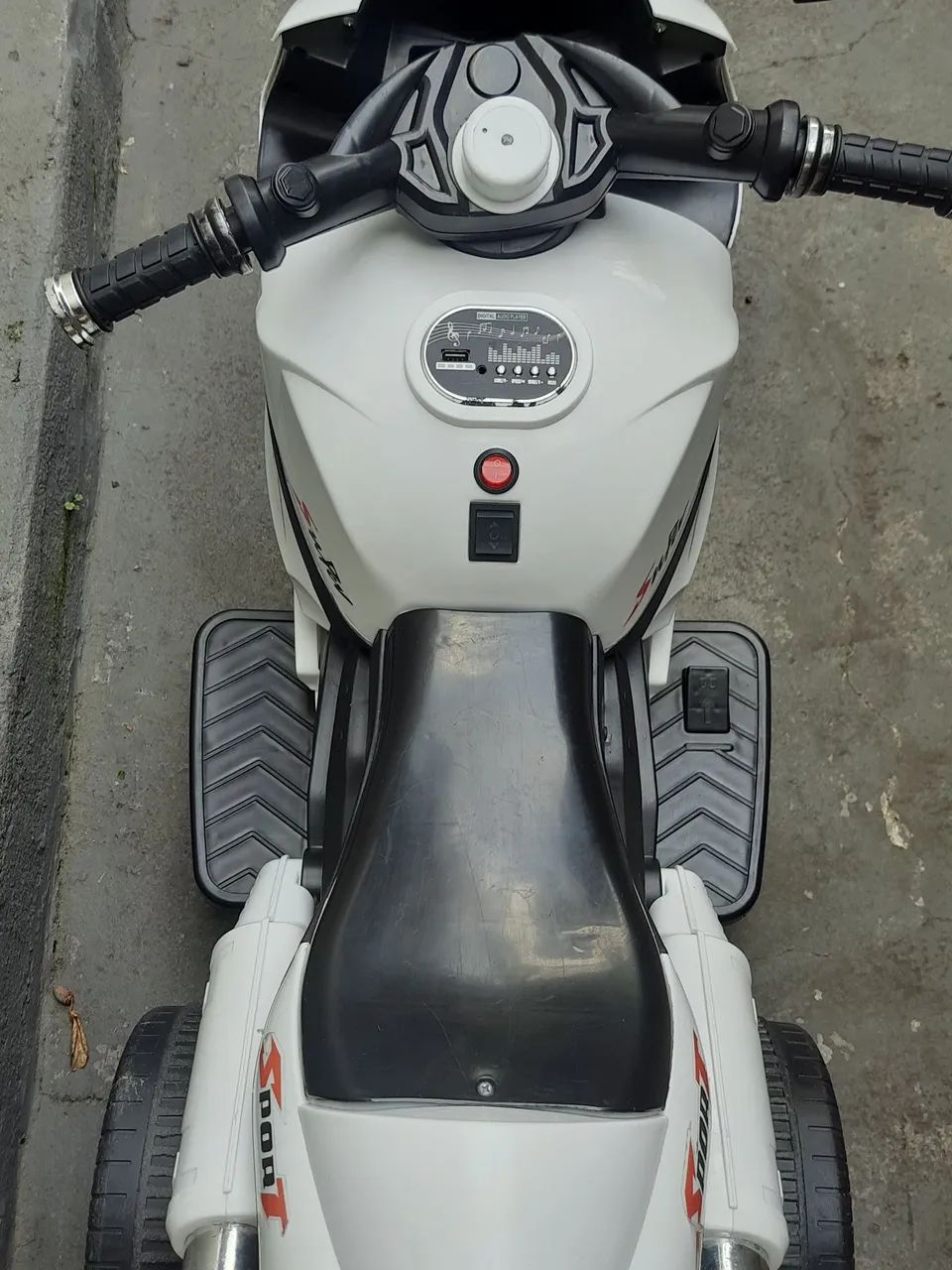 Moto infantil elétrica - Foto 5