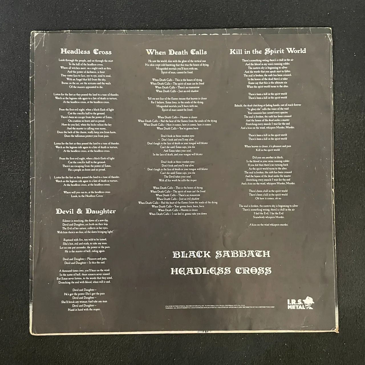 Black Sabbath - Headless Cross (LP c/ encarte) - Foto 3