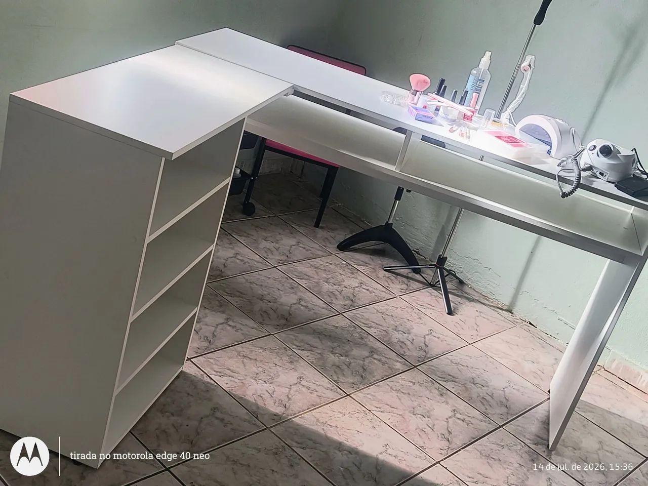 vendo mesa L completa com nicho e todos os itens acima