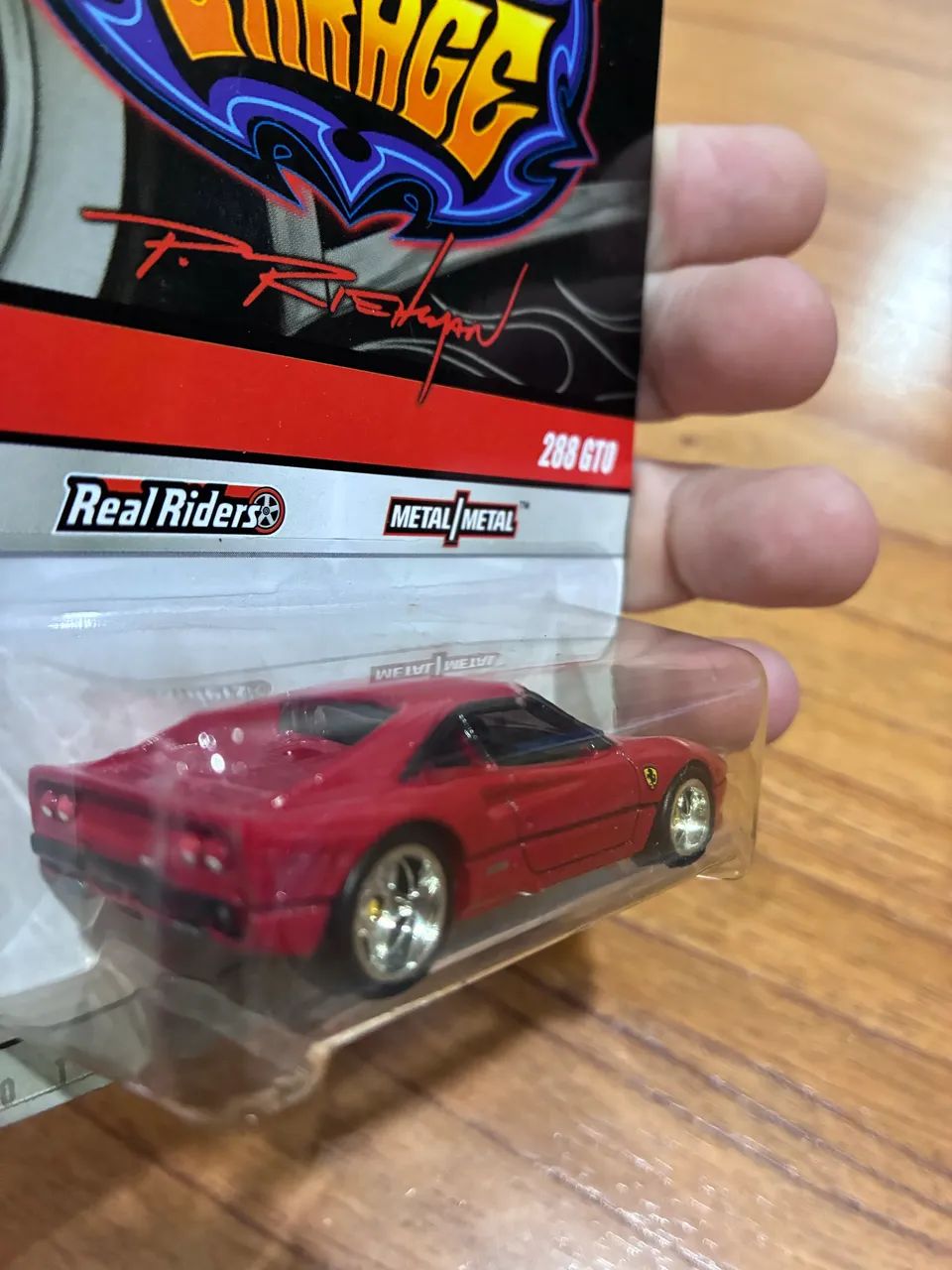 Hot Wheels Ferrari 288 GTO Phil?s Garage 2007 Pneus de Borracha