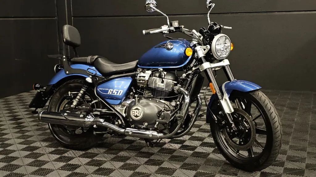Super Meteor 650 Astral  - Foto 5