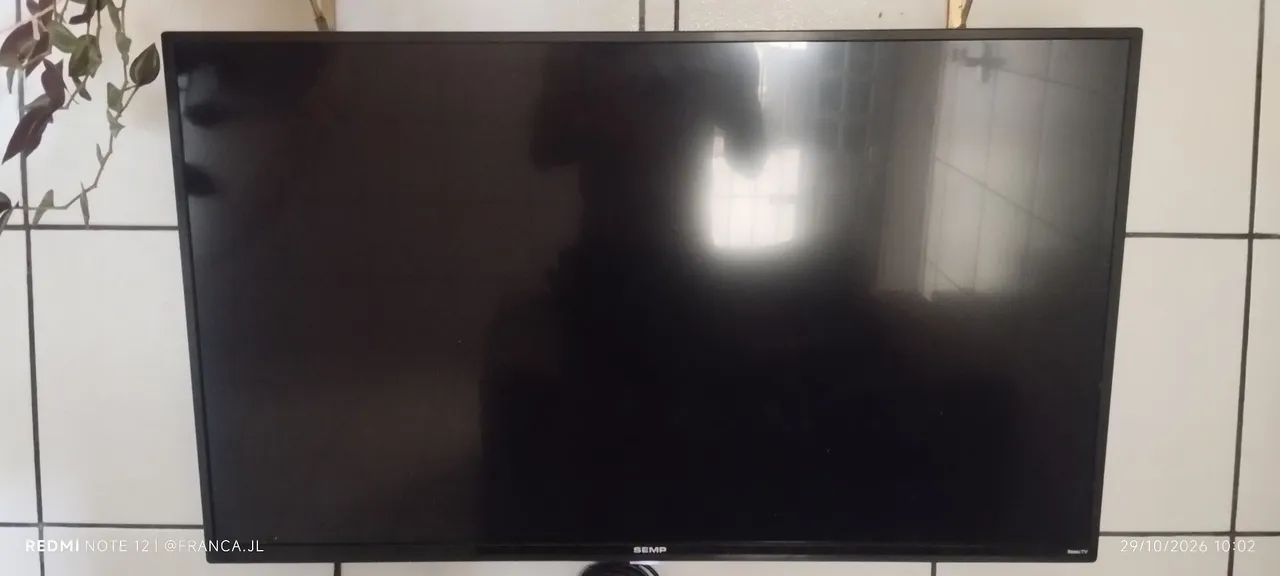 TV SEMP 43 usada