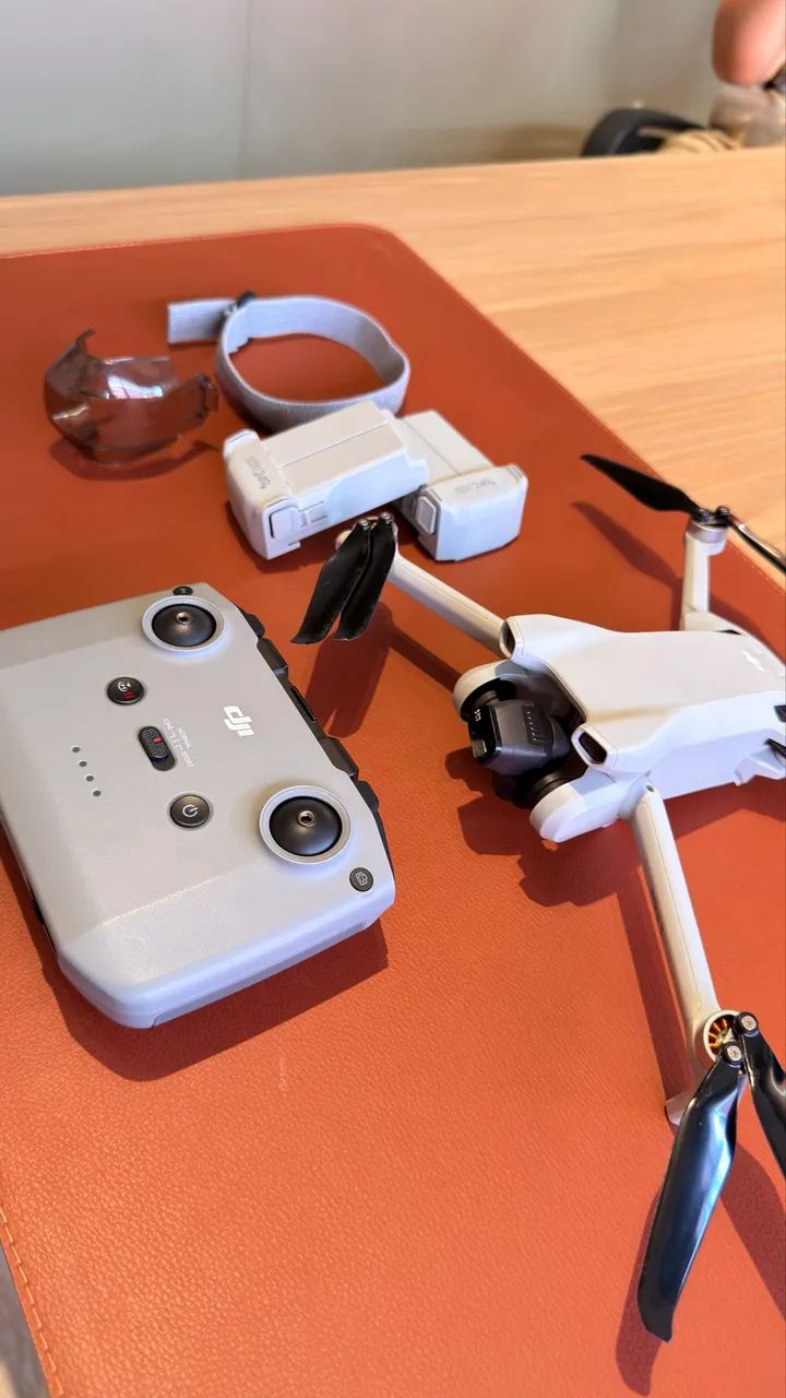 Drone Dji mini 3 combo fly more 