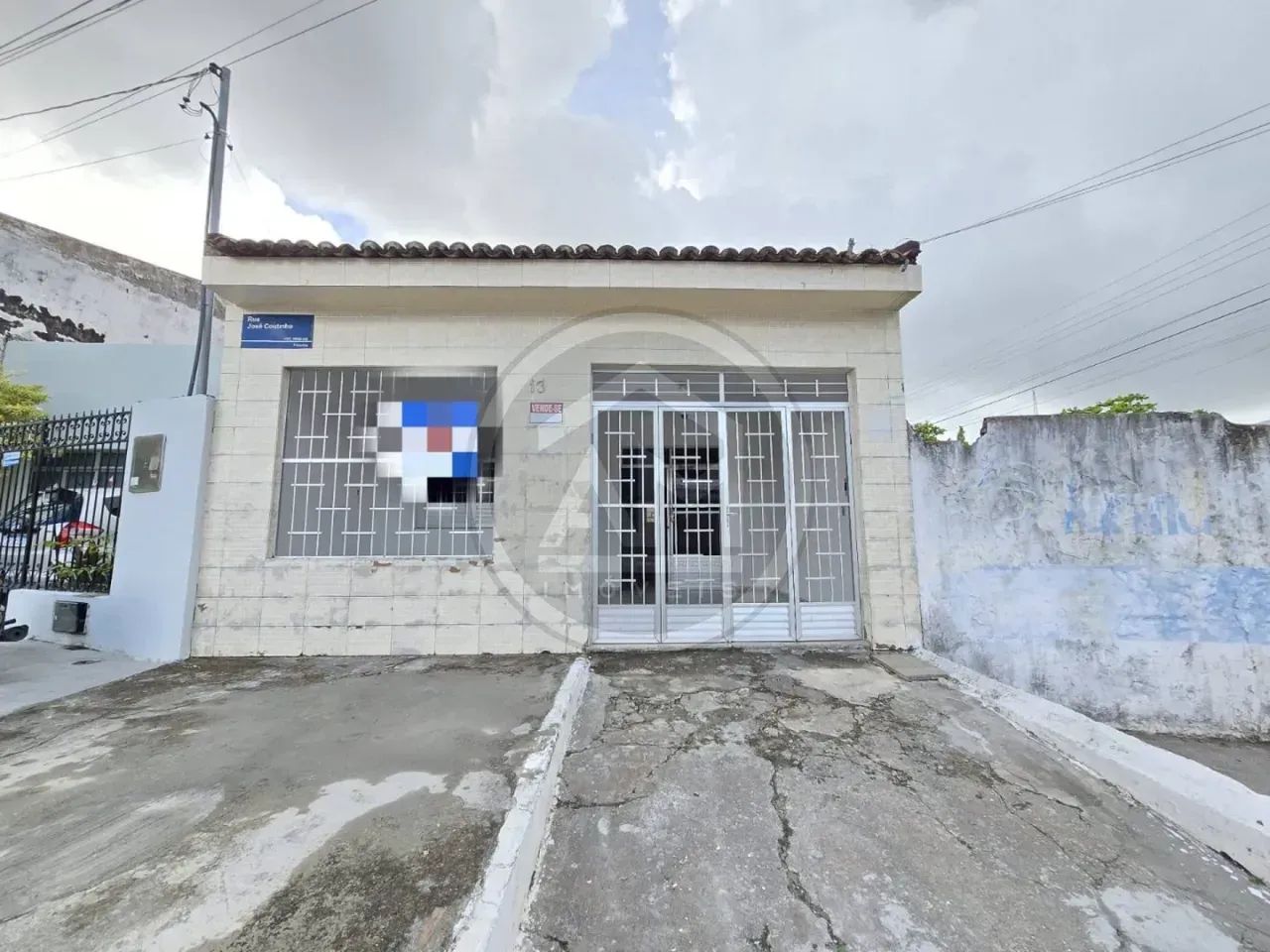 CASA NO SANTO ANTÔNIO