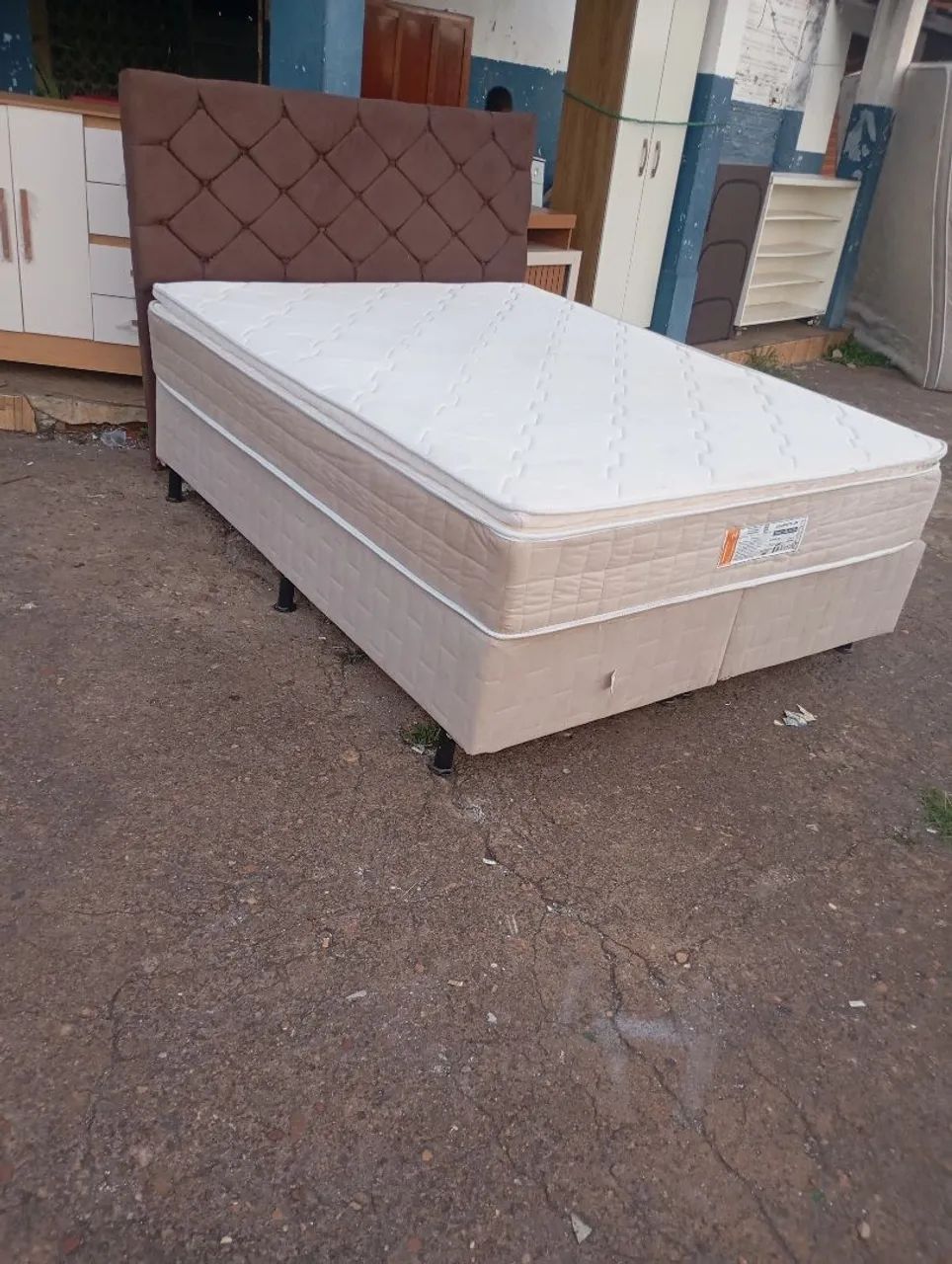 cama completa com cabeceira ótimo estado de conservação  - Foto 2