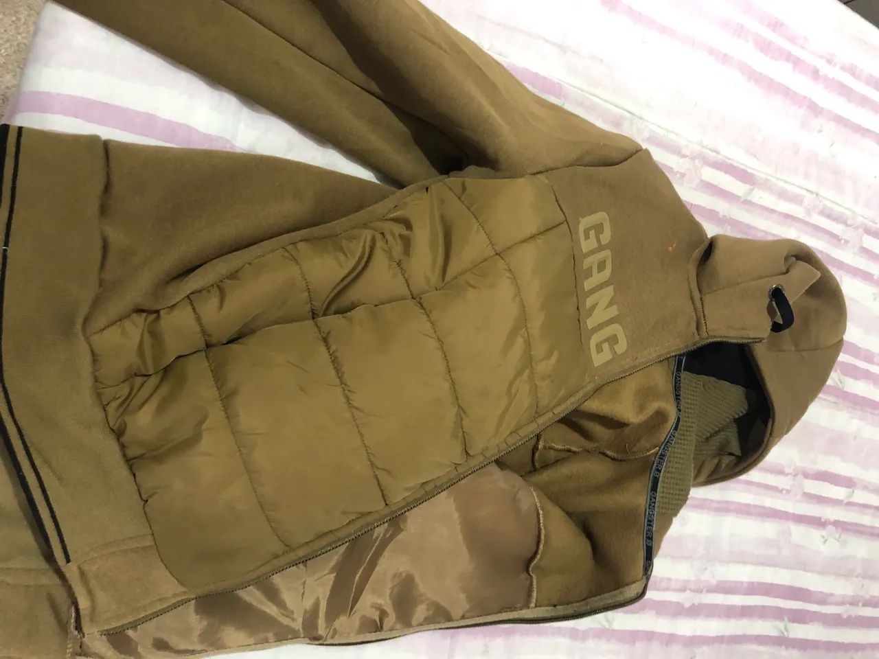Vendo uma jaqueta top tamanho M  - Foto 3