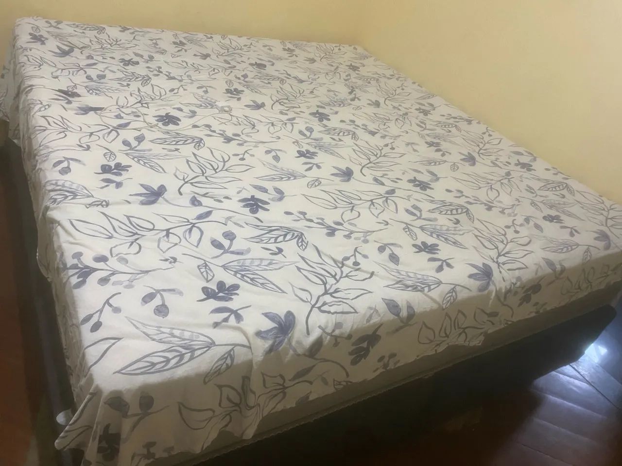 Cama King Size Gugante 700,00