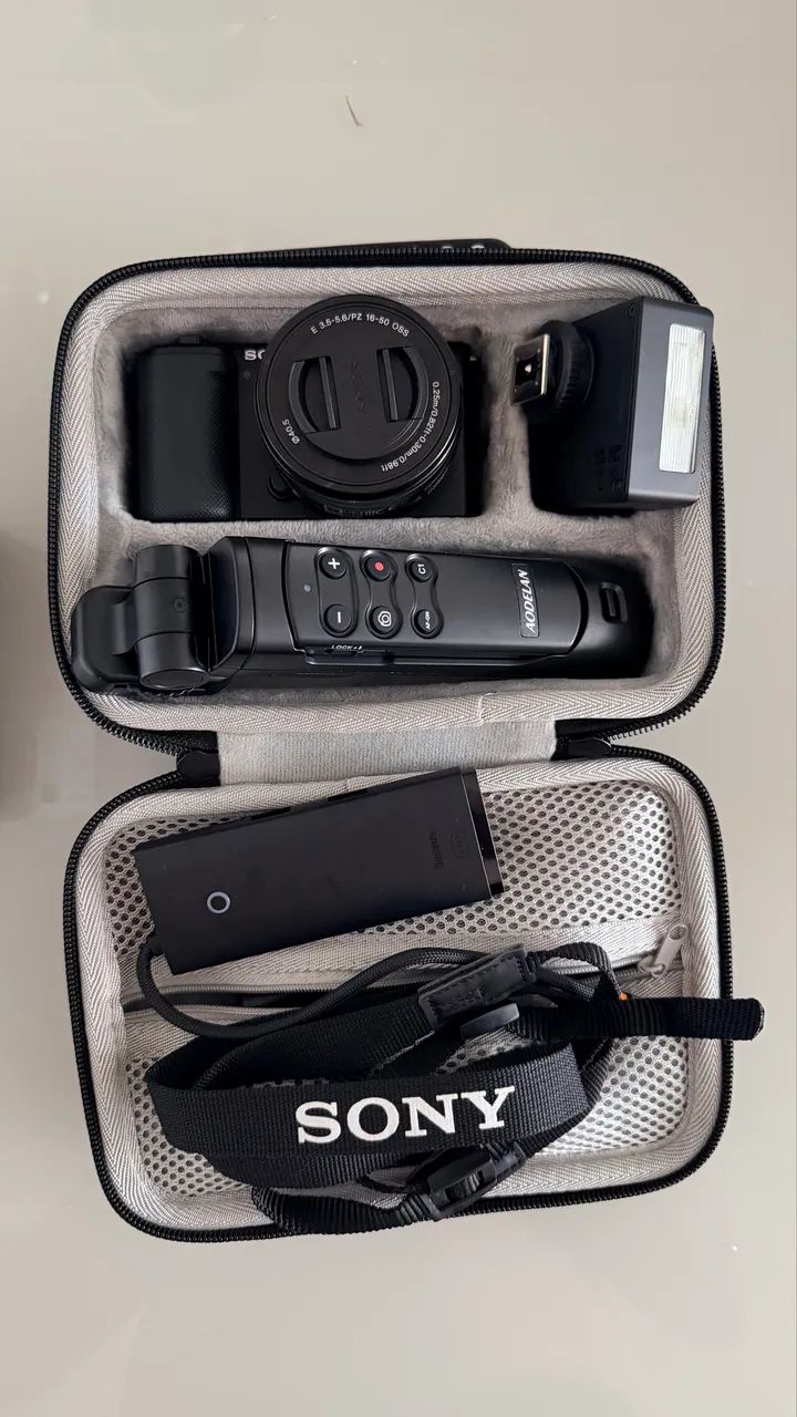 Camera nunca usada ainda na garantia Profissional Z-VE10 Sony + Kit completo  - Foto 2