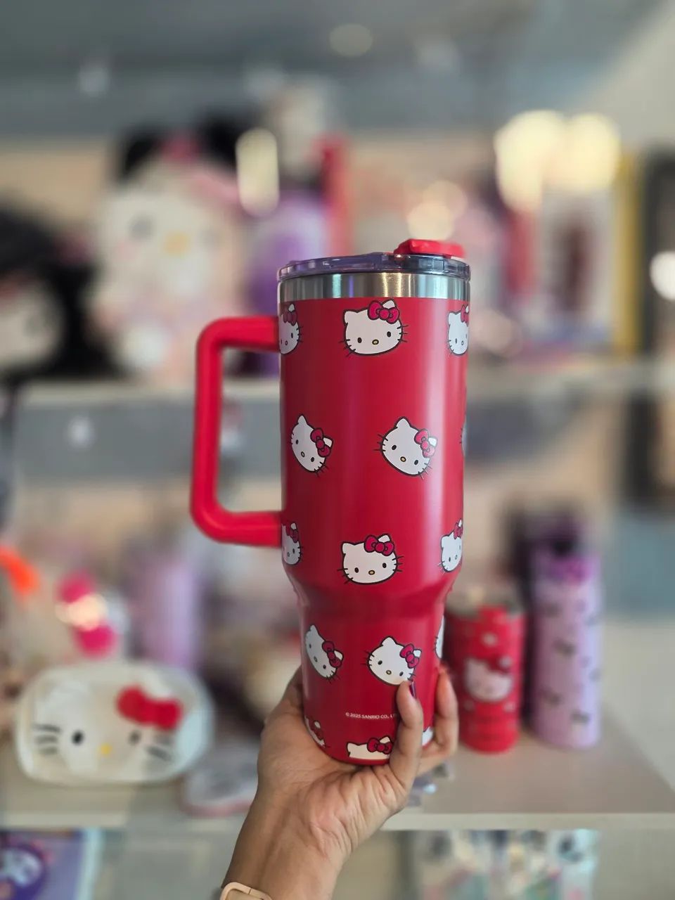 Garrafa térmica Hello Kitty 1L - Foto 3