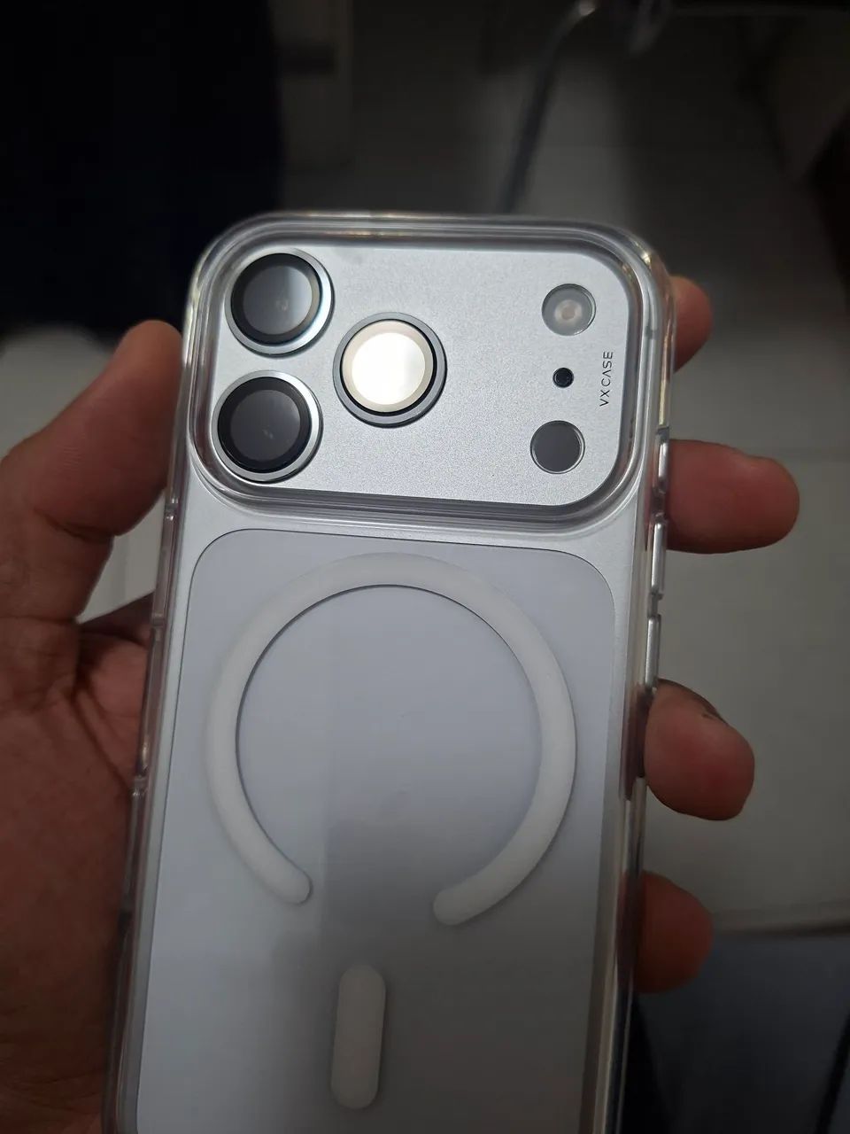 Iphone 17 Pro 256GB Prata + Air Pods 3 Pro