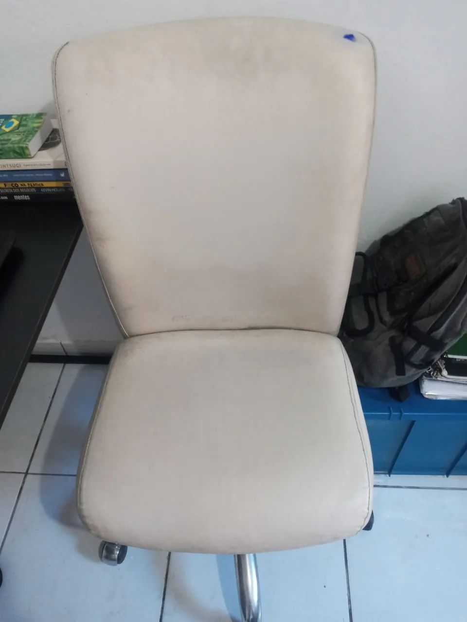 Cadeira de escritório(no preçinho)