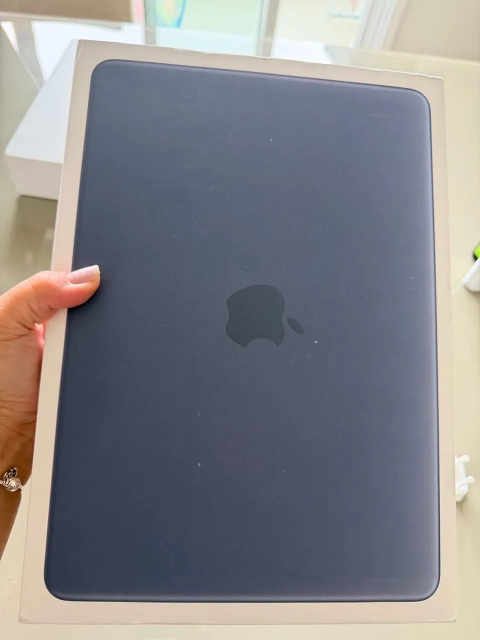 MacBook neo 8/256gb