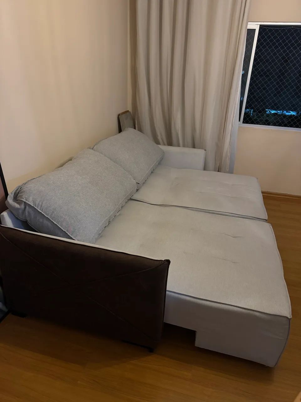 Sofa Retratil 3 Lugares - 2 anos de uso  - Foto 3