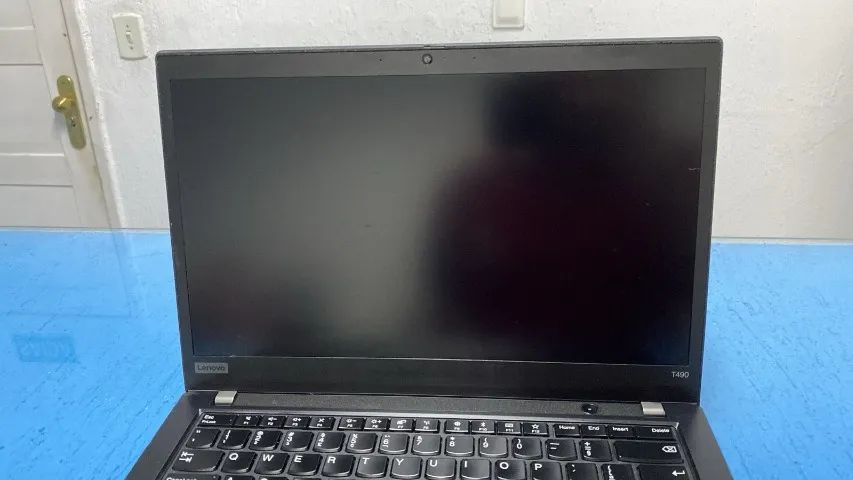 Notebook T490 - i7 8ª - 16GB ddr4 - 256 ssd - Win11+Office - Tela